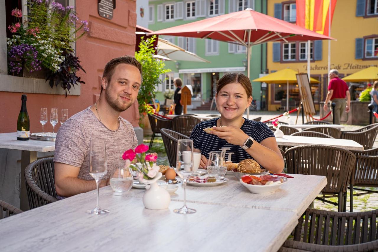 Hotel Der Loewen In Staufen Esterno foto