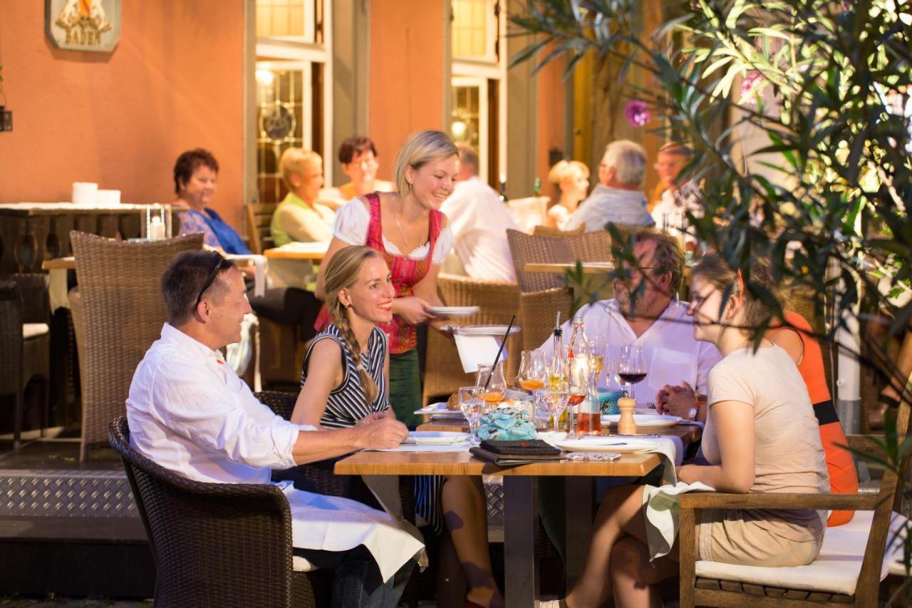 Hotel Der Loewen In Staufen Esterno foto