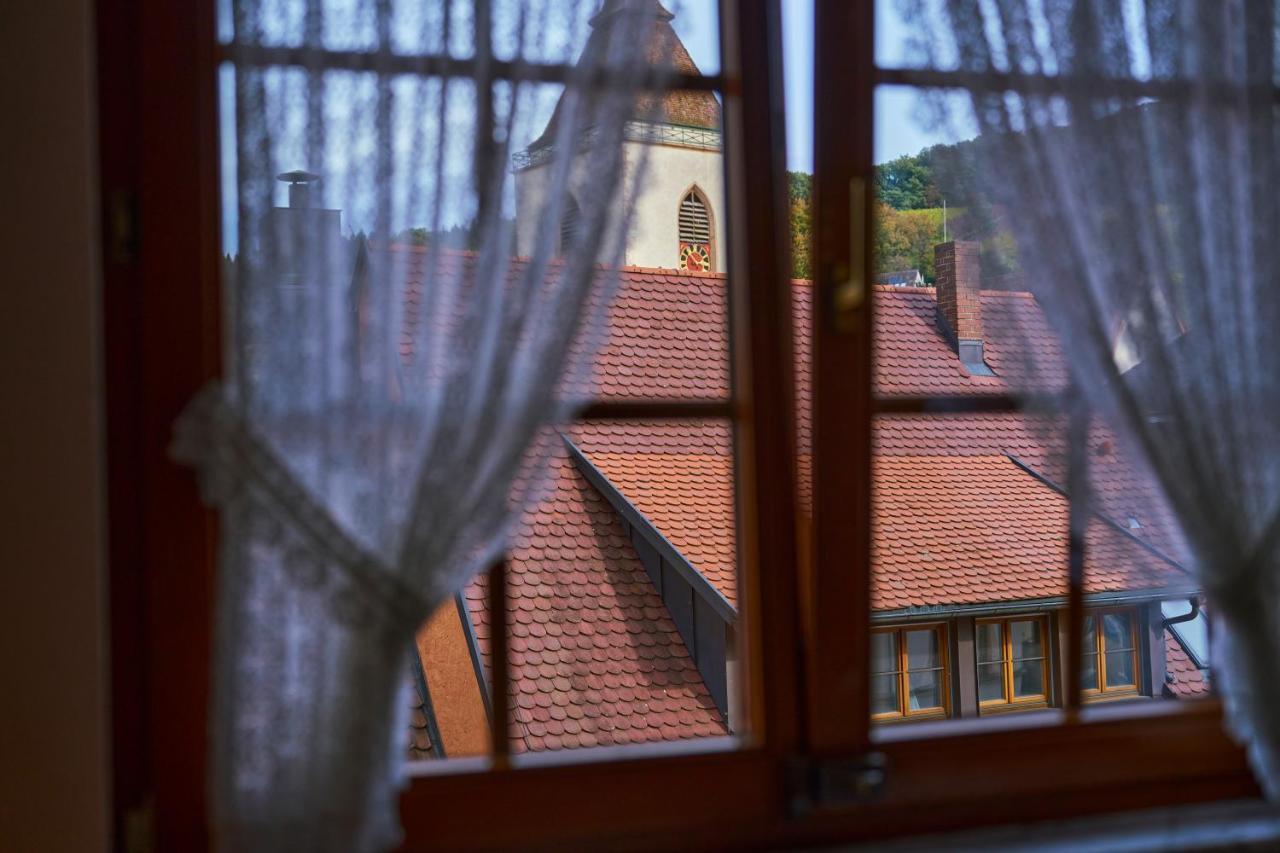 Hotel Der Loewen In Staufen Esterno foto